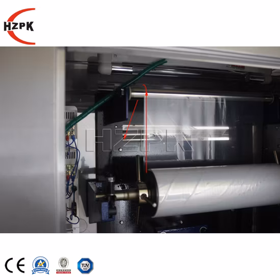 小さなビニール袋が付いているHzpk自動多機能水液体包装充填成形機